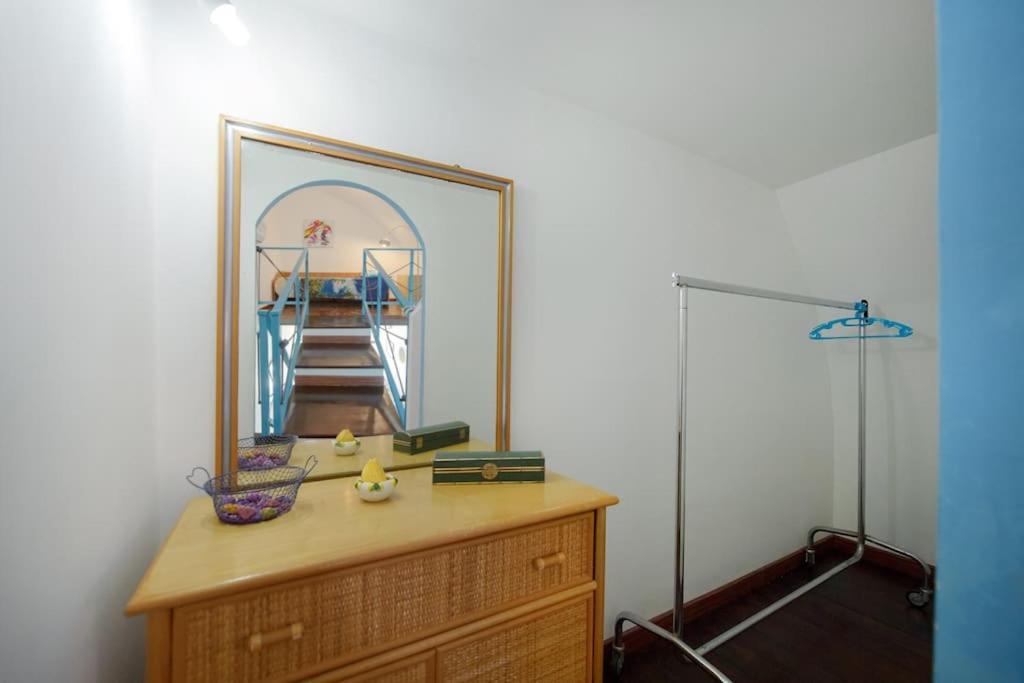 Casa Sottorar - Loft Open Space In Corricella Procida Exterior photo